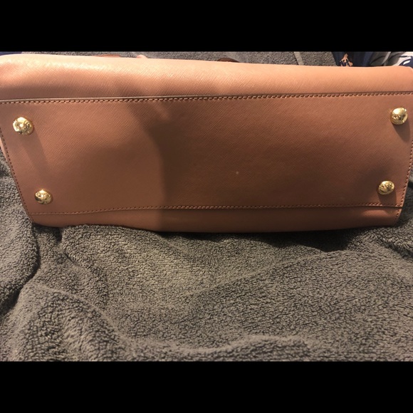 Mauve color authentic Michael Kors bag and wallet - Picture 3 of 6